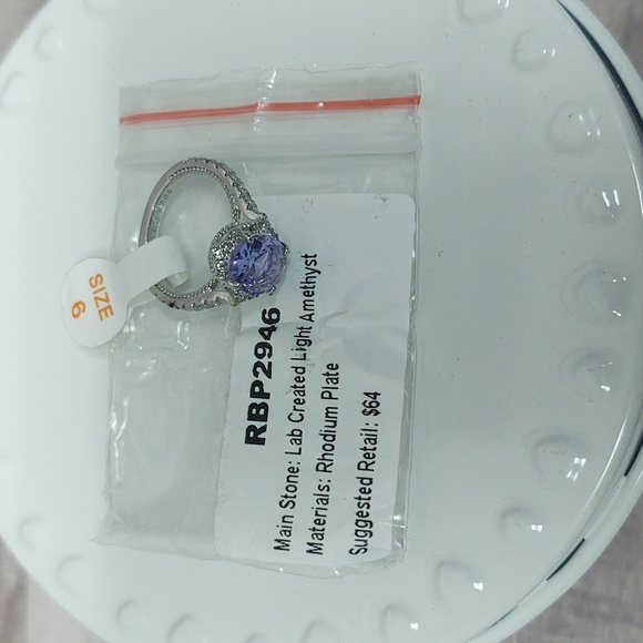 Bomb Party~Size 6~Light Amethyst Ring - Picture 5 of 6
